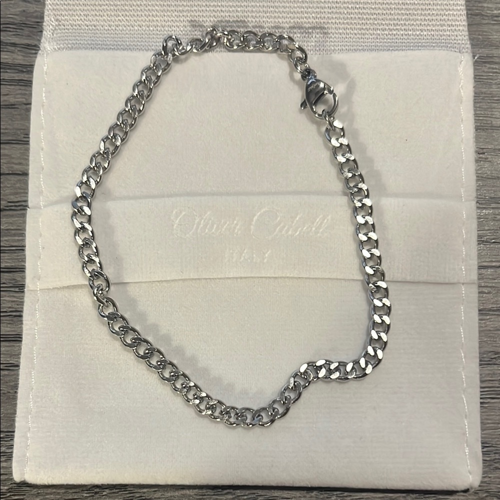 Silver Cuban Chain by Oliver Carbell